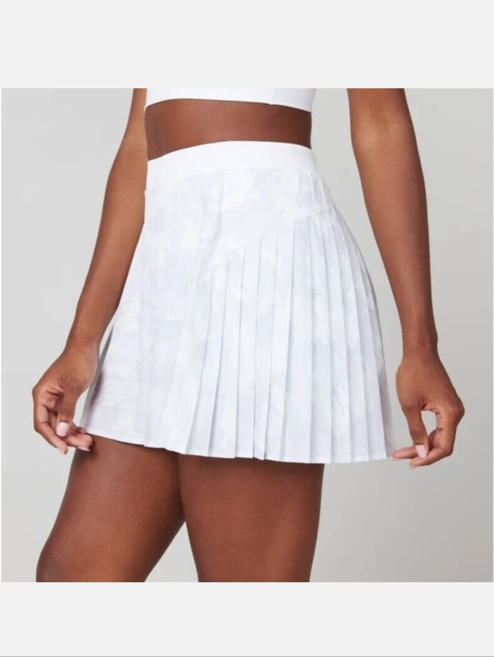 NWT Spanx Get Moving Pleated Skort In White Camo Size XL